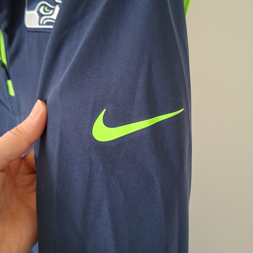 Seattle Seahawks x Nike Men's Navy & Green Quarter-zip Nylon Jacket (Size M) - Picture 8 of 11